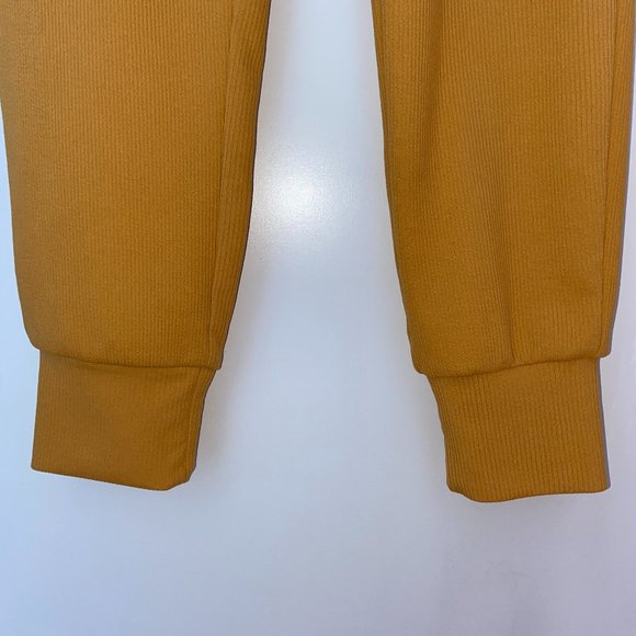 Sabo Skirt Ribbed Jogger Set || Mustard Yellow - Picture 13 of 13